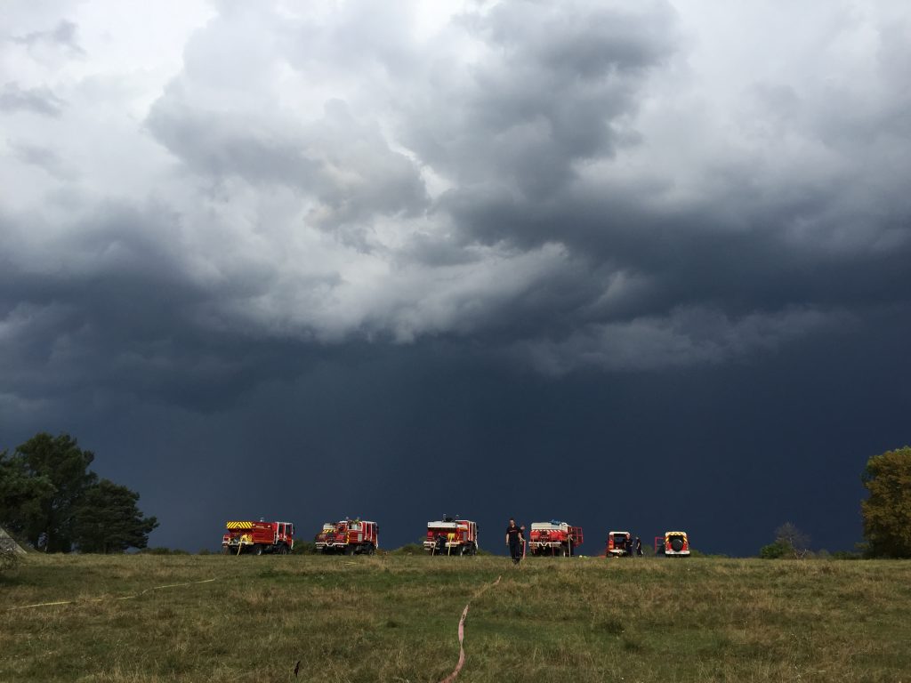 Camions spécialisés dans le feu de forêt