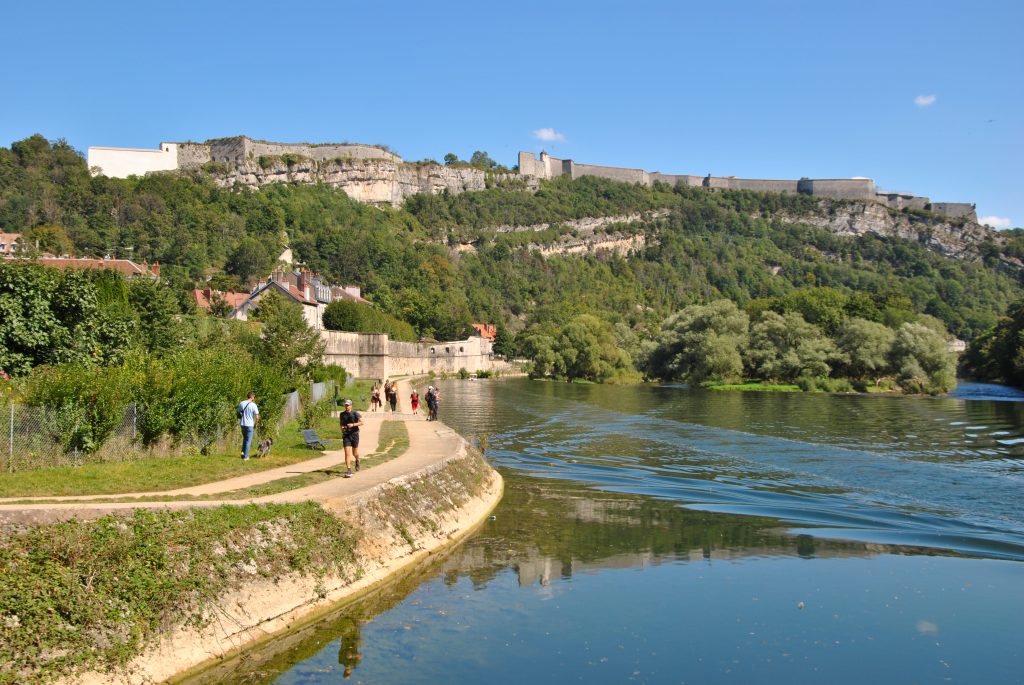 Berges du Doubs à Besançon
